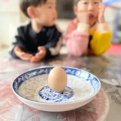 Easter egg tapping game